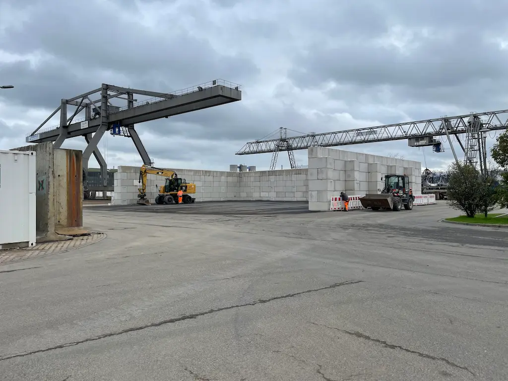 Betonblock steine nach lego-system
